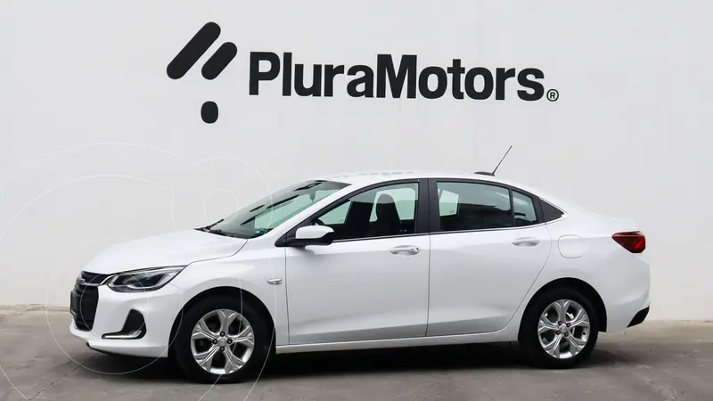 Foto Chevrolet Onix Premier Aut usado (2021) color Blanco financiado en mensualidades(enganche $58,300 mensualidades desde $4,967)