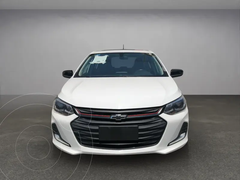 Foto Chevrolet Onix Premier Red Line Aut usado (2023) color Blanco financiado en mensualidades(enganche $97,918 mensualidades desde $4,673)