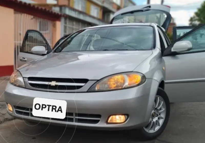 2007 Chevrolet Optra Hatchback LT