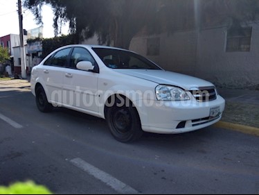 foto Chevrolet Optra 1.8L B usado (2006) color Blanco precio $65,000