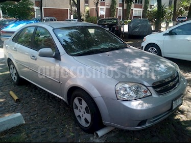 Foto Chevrolet Optra 2.0L A usado (2008) color Plata precio $75,000