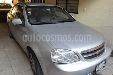 foto Chevrolet Optra 2.0L D usado (2010) color Gris Platino precio $83,000