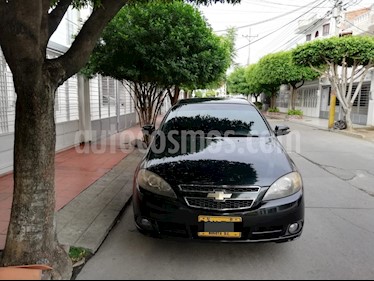 Foto venta Carro usado Chevrolet Optra Advance 1.6 Mec 4P (2009) color Verde precio $17.500.000