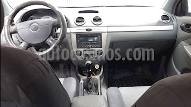 foto Chevrolet Optra Advance 1.6L Ac usado (2009) color Blanco precio $13.900.000