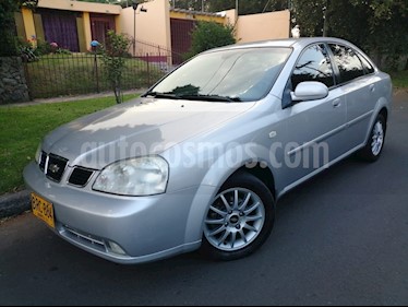 Foto venta Carro Usado Chevrolet Optra Advance 1.8L Aut (2005) color Plata Escuna precio $16.500.000