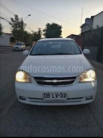 foto Chevrolet Optra 1.6 LT usado (2013) color Blanco precio $3.600.000