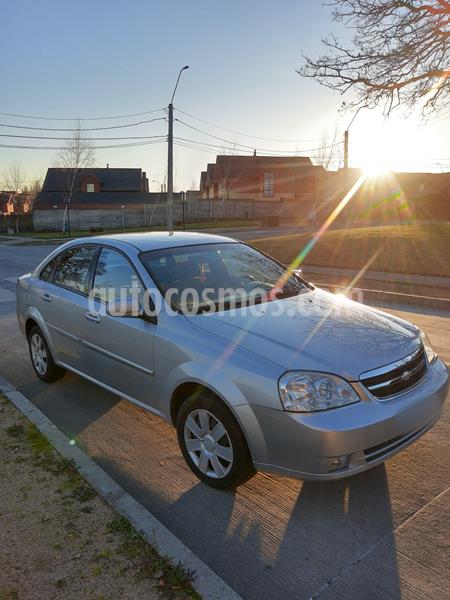 foto Chevrolet Optra 1.6 LS usado (2010) color Gris Plata precio $3.750.000