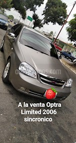 Chevrolet Optra Limited usado (2006) color Plata precio u$s2.000