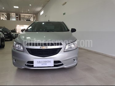 foto Chevrolet Prisma Joy LS + usado (2019) color Gris precio $750.000
