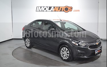 foto Chevrolet Prisma Joy LS + usado (2018) color Gris Oscuro precio $690.000