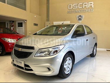foto Chevrolet Prisma Joy LS + usado (2017) color Plata precio $749.000