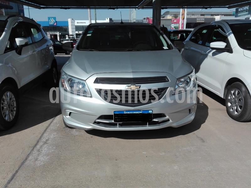 foto Chevrolet Prisma LT usado (2016) color Plata Switchblade precio $680.000