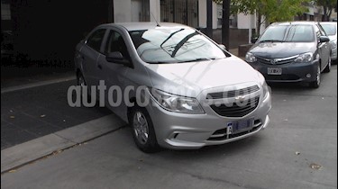 foto Chevrolet Prisma Joy LS + usado (2017) color Plata precio $389.900