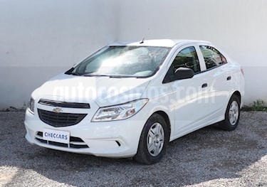 foto Chevrolet Prisma Joy LS + usado (2018) color Gris Claro precio $430.000