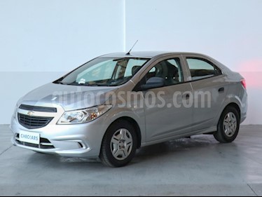 foto Chevrolet Prisma Joy LS + usado (2017) color Gris Claro precio $385.000