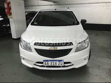 Foto venta Auto usado Chevrolet Prisma LT (2016) color Blanco Summit precio $369.000