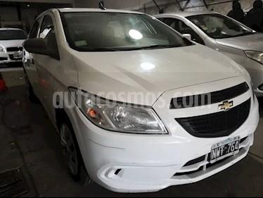 foto Chevrolet Prisma LT usado (2014) color Blanco Summit precio $315.000