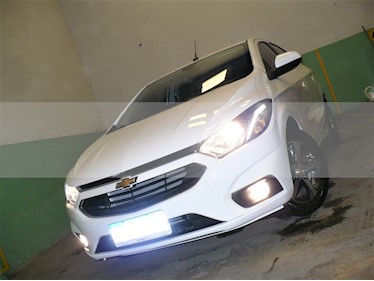 foto Chevrolet Prisma LTZ Aut usado (2019) color Blanco Summit precio u$s10.300