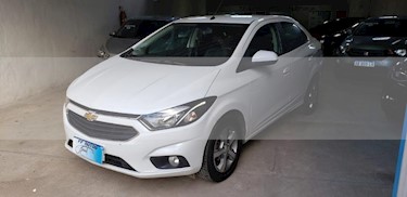 foto Chevrolet Prisma LTZ Aut usado (2017) color Blanco precio $609.000