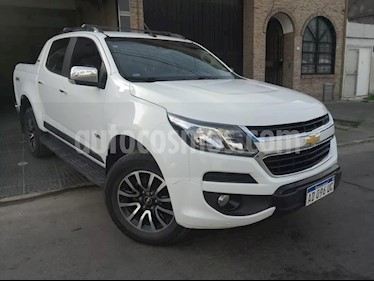 Foto Chevrolet S 10 High Country 2.8 4x4 CD Aut usado (2018) color Blanco Summit precio $1.510.000