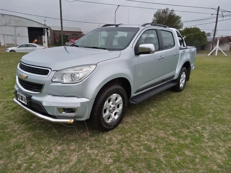 Foto Chevrolet S 10 LT 2.8 4x4 CD usado (2021) color Blanco precio $29.500.000