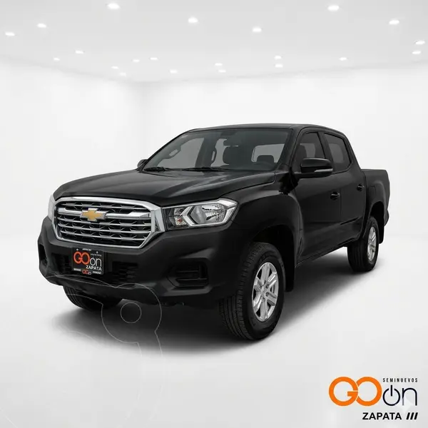 Foto Chevrolet S-10 CREW CAB usado (2023) color CHSNEGRO ONIX precio $365,000