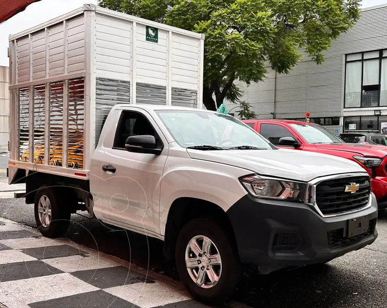 Foto Chevrolet S10 MAX Chasis Cabina usado (2024) color Blanco precio $370,000