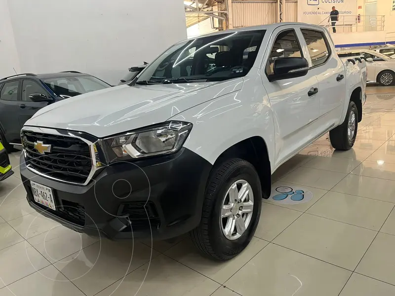 Foto Chevrolet S10 MAX Doble Cabina Turbo 4x4 usado (2024) color Blanco financiado en mensualidades(enganche $103,278 mensualidades desde $8,866)