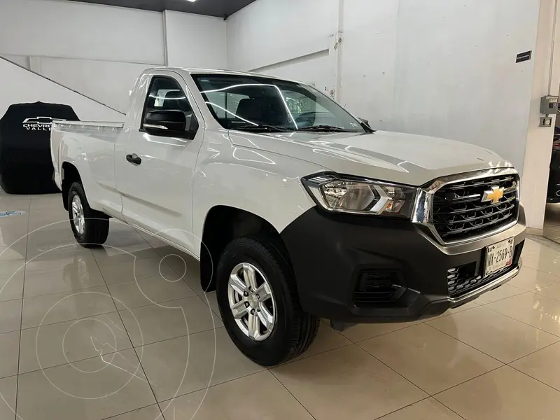 Foto Chevrolet S10 MAX Cabina Regular usado (2025) color Blanco financiado en mensualidades(enganche $103,278 mensualidades desde $8,866)