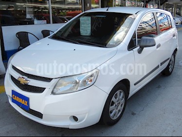 foto Chevrolet Sail Hatchback 1.4 LT usado (2013) color Blanco precio $23.900.000