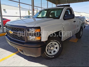 Chevrolet Silverado 1500 Cab Reg Paq A usado (2014) color Blanco precio $235,000