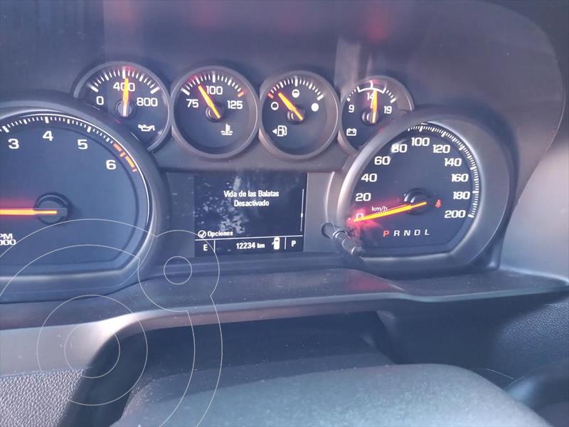 Foto Chevrolet Silverado 1500 LS, REG. CAB. 4X2 V6 T/A usado (2018) color Azul Marino precio $495,000