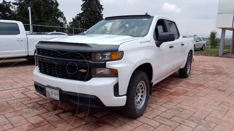 Foto Chevrolet Silverado 1500 Cab Reg WT Aa Aut usado (2020) color Blanco financiado en mensualidades(enganche $107,296 mensualidades desde $11,706)