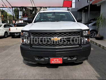Foto venta Auto usado Chevrolet Silverado 2500 4x2 Cab Ext LS (2015) color Blanco Olimpico precio $289,000