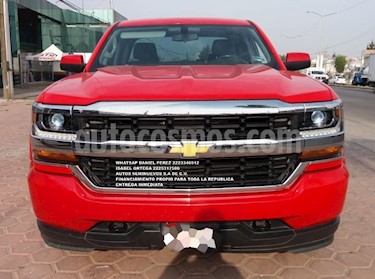 foto Chevrolet Silverado 4x2 Doble Cabina LS usado (2016) color Rojo precio $358,000