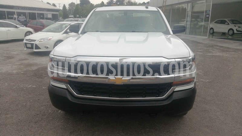 foto Chevrolet Silverado 2500 4x2 Cab Ext LS usado (2017) color Blanco precio $360,000