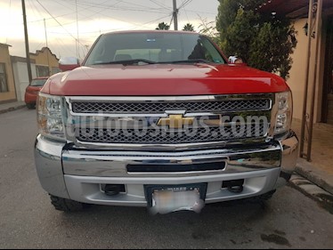 foto Chevrolet Silverado 2500 Doble Cabina 4X2 usado (2013) color Rojo precio $225,000