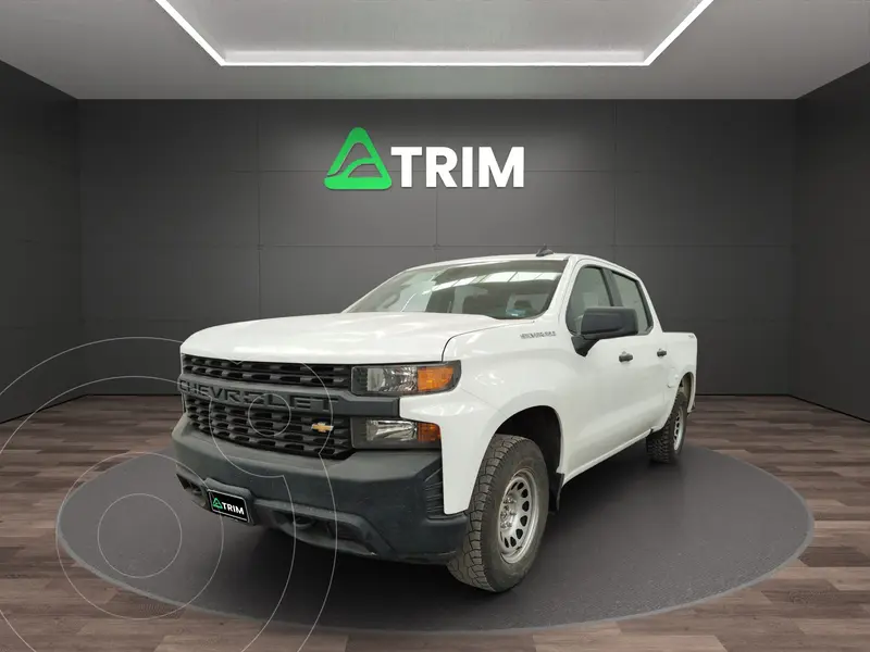 Foto Chevrolet Silverado Doble Cabina 4X4 usado (2021) color Blanco precio $451,100