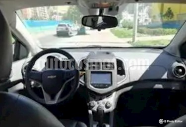 Chevrolet Sonic 1.6 LT Aut usado (2015) color Gris Urbano precio $35.000.000