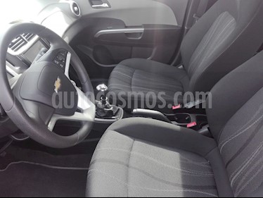 foto Chevrolet Sonic 1.6 LT usado (2018) color Plata Sable precio $45.000.000
