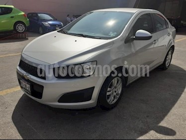 foto Chevrolet Sonic 4P LT TM5 A/AC. VE BA RA-15 usado (2016) color Plata precio $168,000