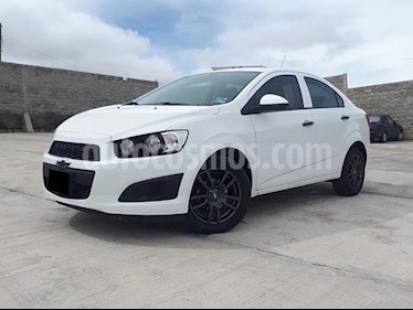 foto Chevrolet Sonic LS usado (2016) color Blanco precio $157,000