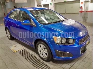 Foto venta Auto usado Chevrolet Sonic LT Aut (2012) color Azul Electrico precio $95,000