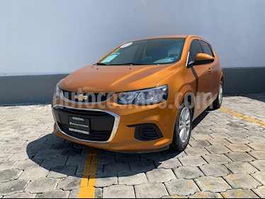 Foto venta Auto usado Chevrolet Sonic LT HB Aut (2017) color Naranja precio $175,000