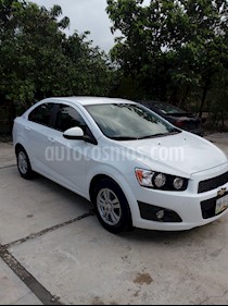 Foto venta Auto usado Chevrolet Sonic LT (2015) color Blanco precio $129,000