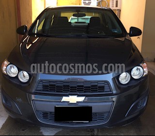 Foto Chevrolet Sonic LT usado (2015) color Gris precio $145,000