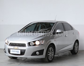 foto Chevrolet Sonic LTZ Aut usado (2018) color Gris precio $480.000