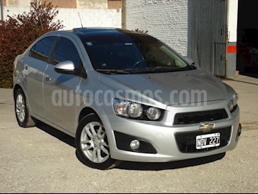 foto Chevrolet Sonic LTZ usado (2014) color Gris Claro precio $230.000