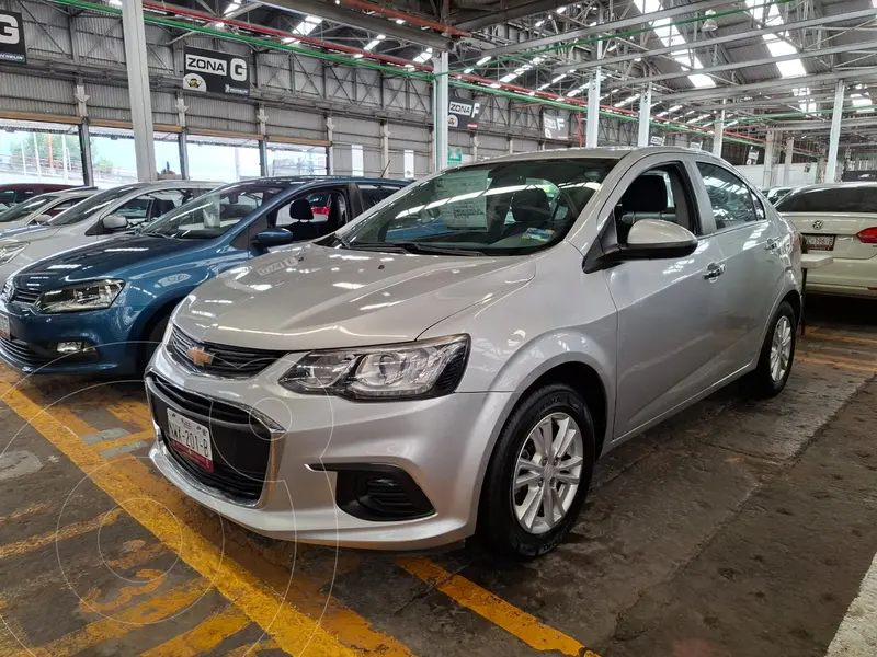 Foto Chevrolet Sonic LT usado (2017) color Plata Brillante financiado en mensualidades(enganche $46,500 mensualidades desde $3,600)