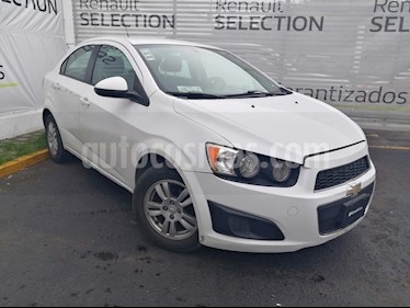 Chevrolet Sonic Paq D usado (2013) color Blanco Galaxia precio $95,000